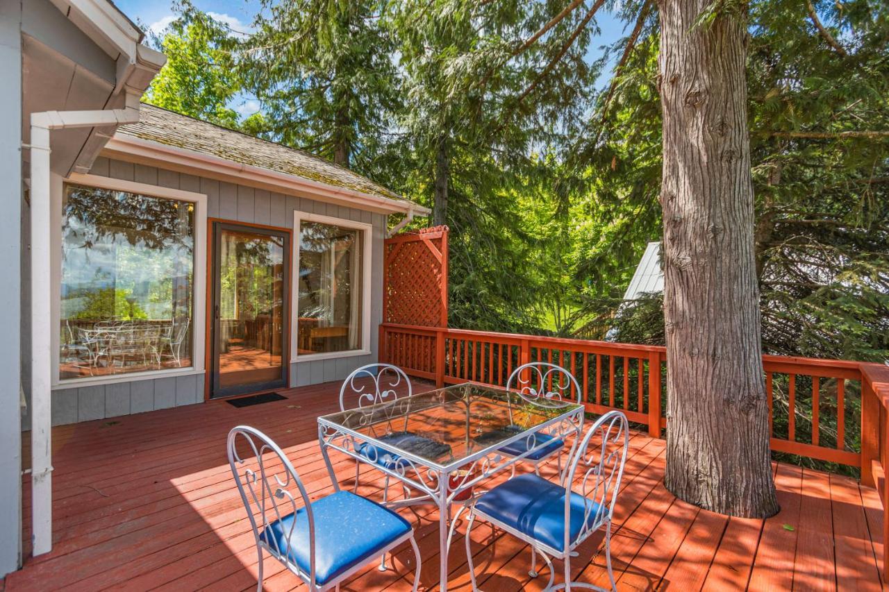 Calm Waters Lakeside Cabin Villa Sagle Exterior photo
