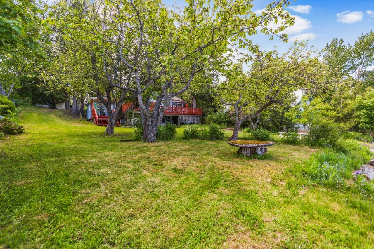 Calm Waters Lakeside Cabin Villa Sagle Exterior photo